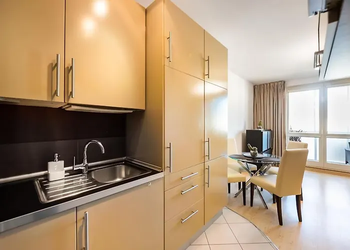 Zielone Zacisze, Darmowy Parking Apartmán Varšava